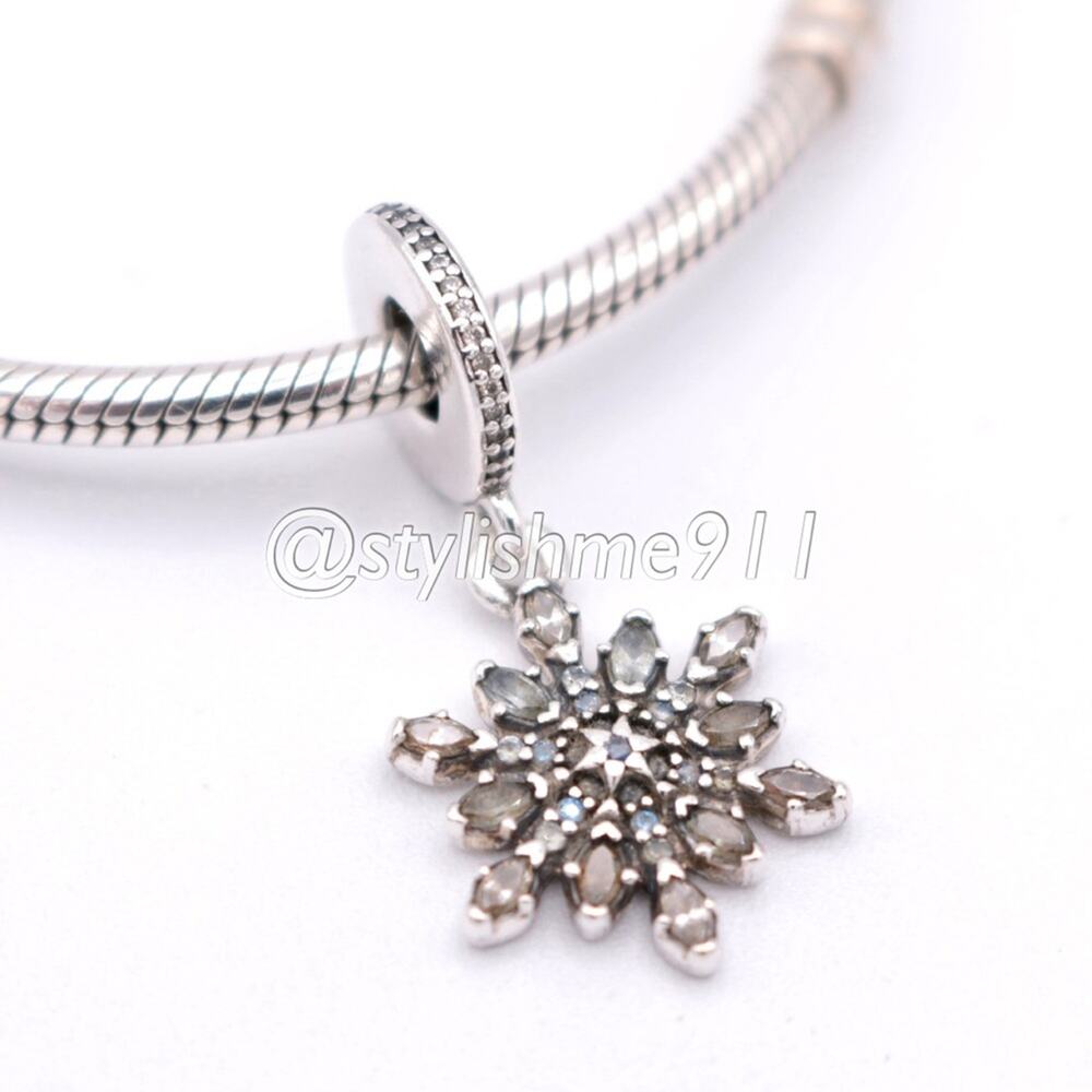 Authentic PANDORA Crystalized Snowflake Dangle - 791761NBLMX